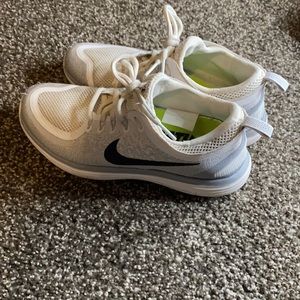 Nike White Shoes Used